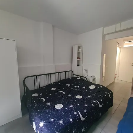 La Maison Di Marina 2 Bed and breakfast