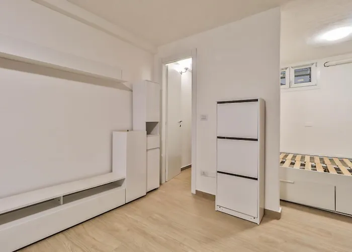 La Maison Di Marina 2 B&B 볼로냐